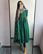 Charusha Sharanya Green Suit Set