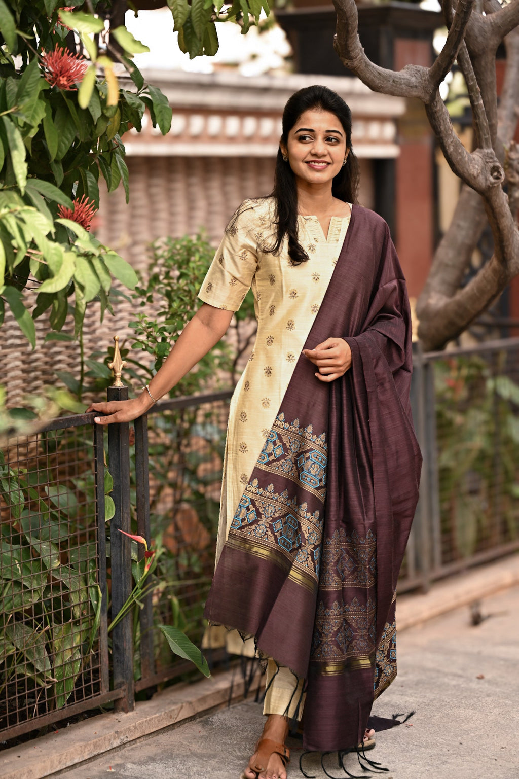 Varnam 3 piece suit