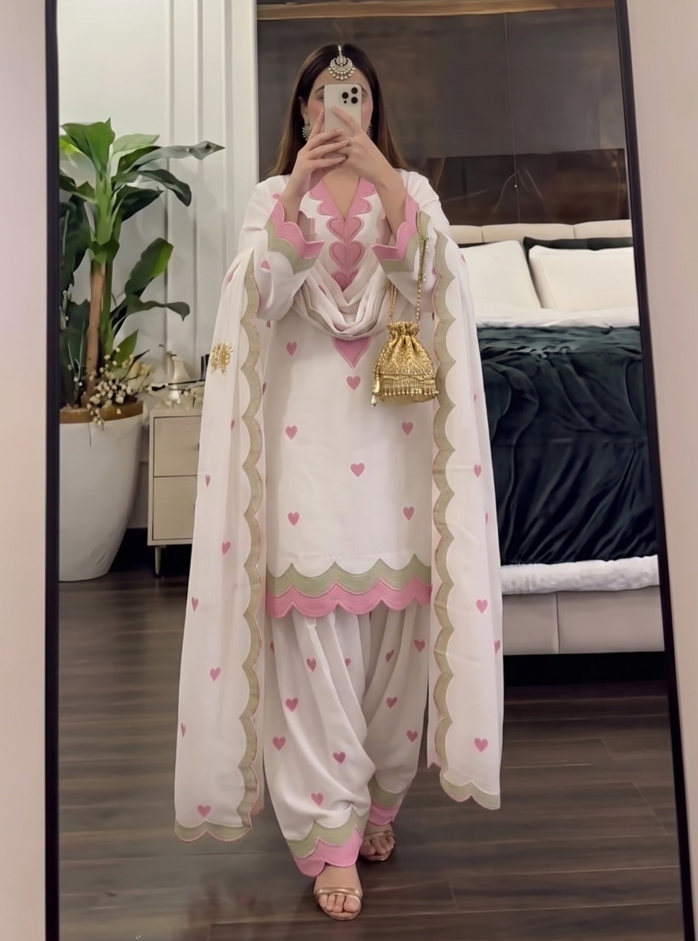 Kiara Blush Heart Scallop Embroidered Suit Set