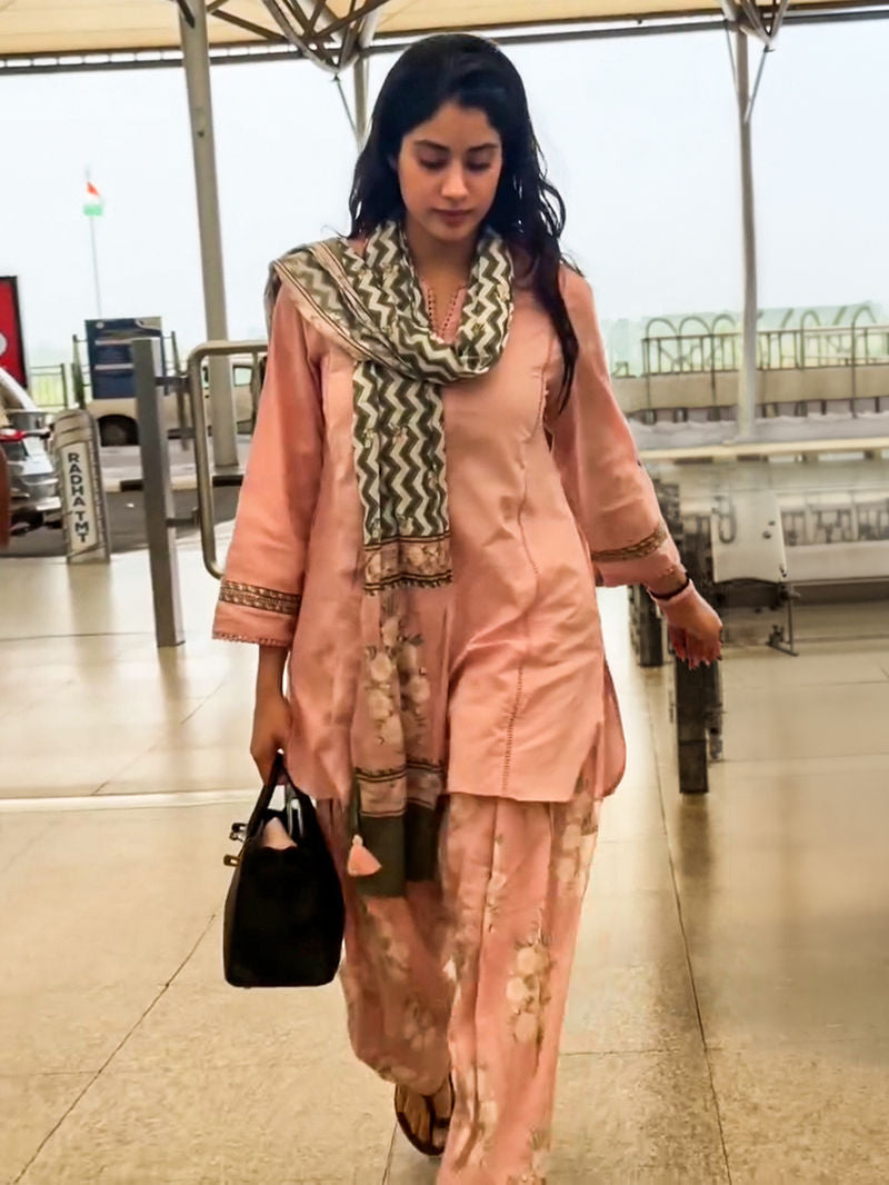 Aleyza Powder Pink Lace Work Cotton Kurta with Farshi Salwar Set of 2